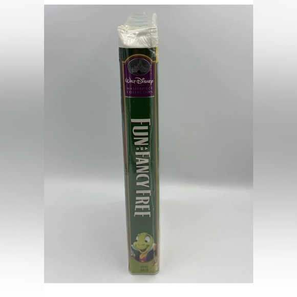 VHS: SEALED Walt Disney's Masterpiece "Fun and Fancy Free" 50th Anniversary - Picture 5 of 6